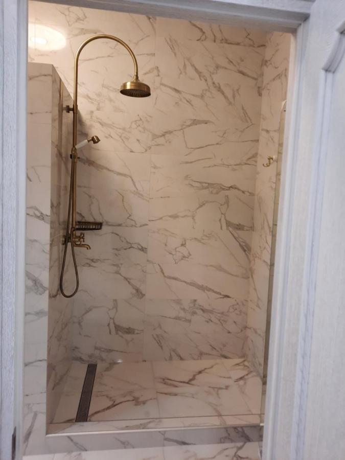 Boutique Wien Apartments Одесса Экстерьер фото