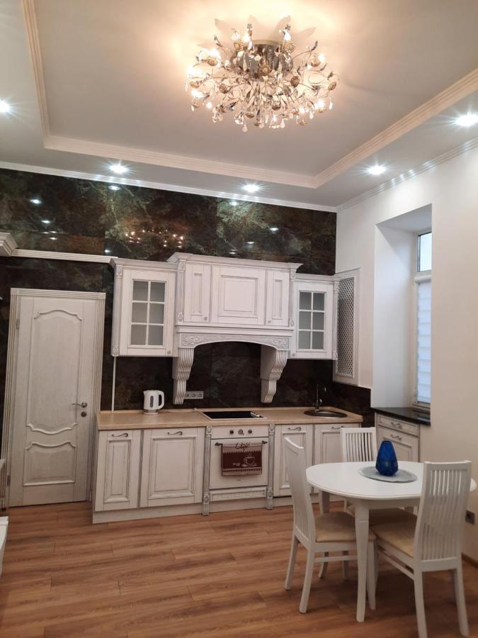 Boutique Wien Apartments Одесса Экстерьер фото