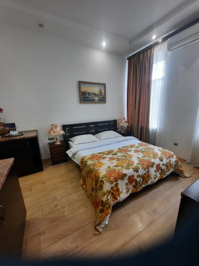 Boutique Wien Apartments Одесса Экстерьер фото