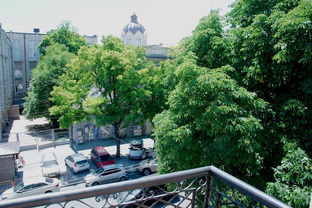 Boutique Wien Apartments Одесса Экстерьер фото