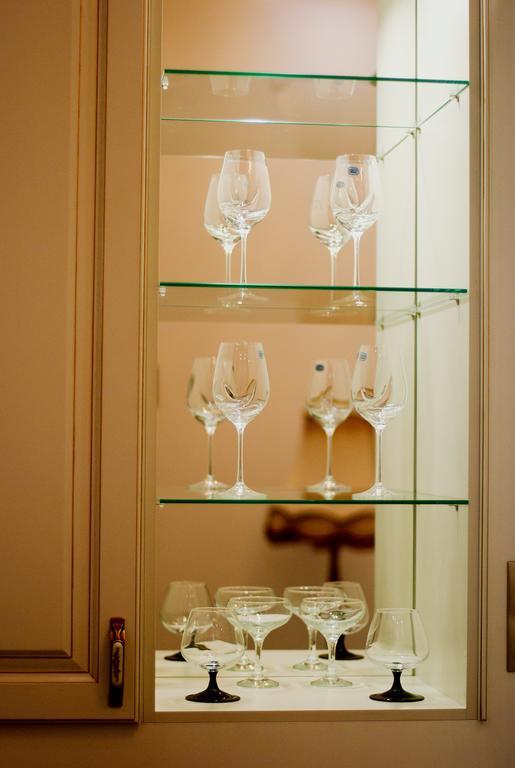 Boutique Wien Apartments Одесса Экстерьер фото