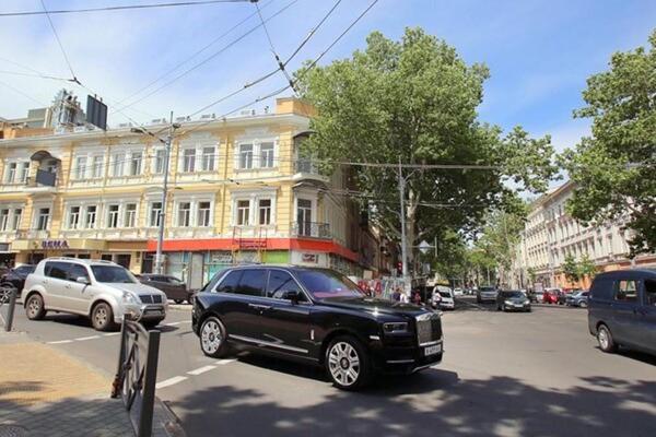 Boutique Wien Apartments Одесса Экстерьер фото